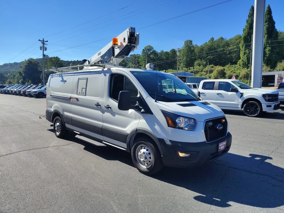 2023 Ford Transit - Image 9 of 31