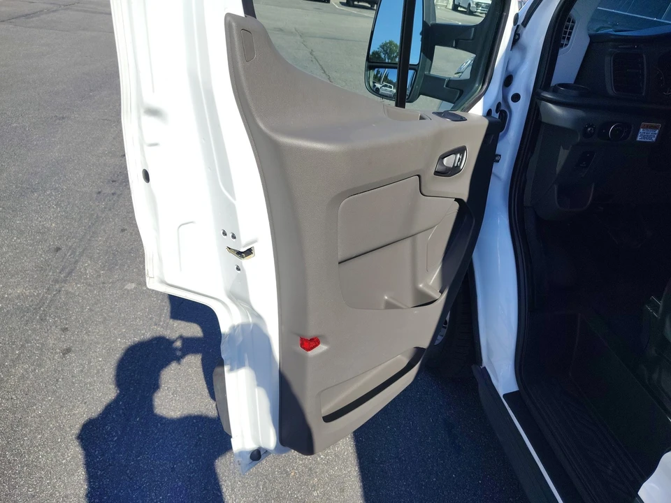2023 Ford Transit - Image 14 of 31