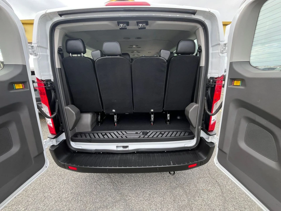 2023 Ford Transit - Image 28 of 31