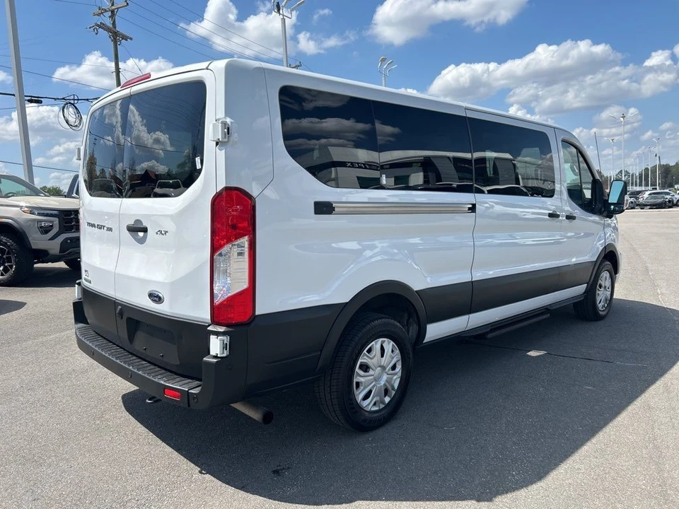 2023 Ford Transit - Image 5 of 31