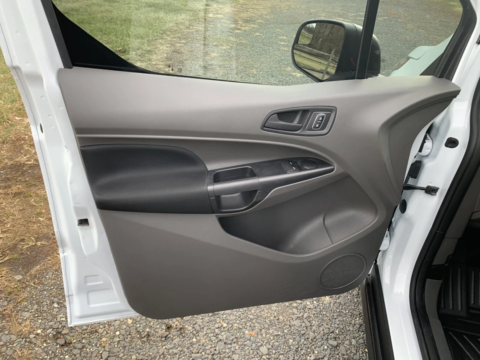 2023 Ford Transit Connect - Image 13 of 21