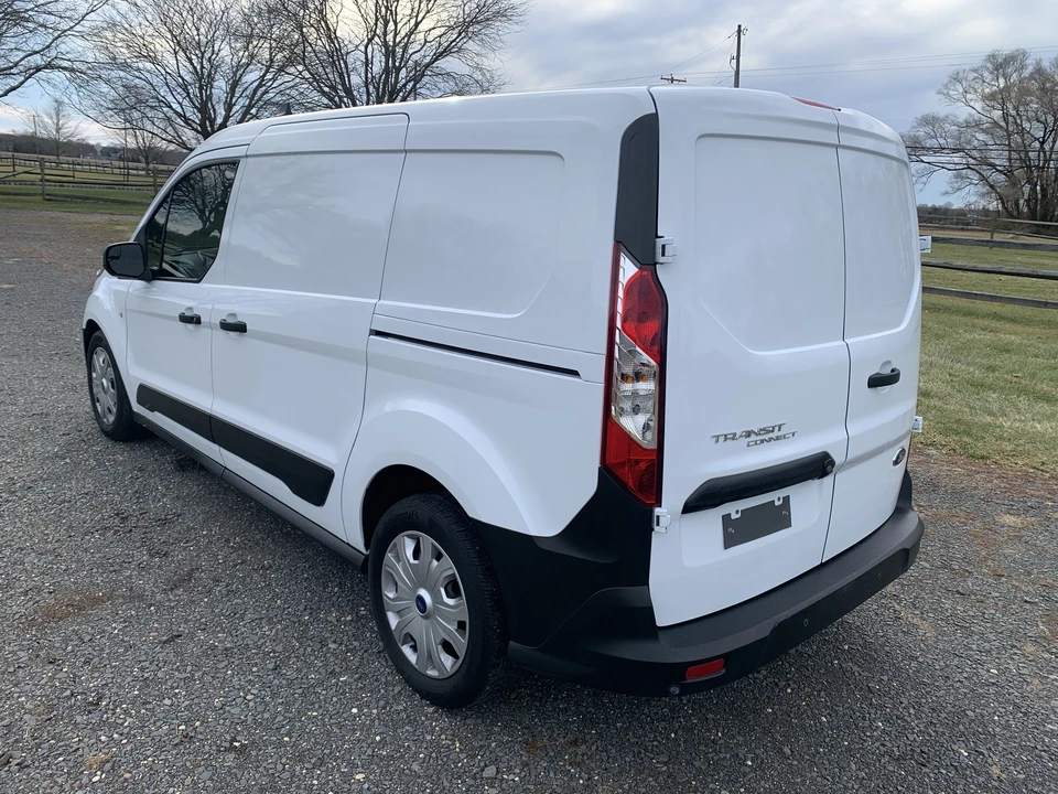2023 Ford Transit Connect - Image 8 of 21