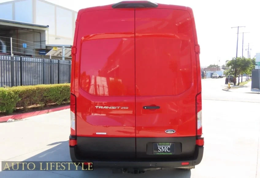 2023 Ford Transit - Image 12 of 31