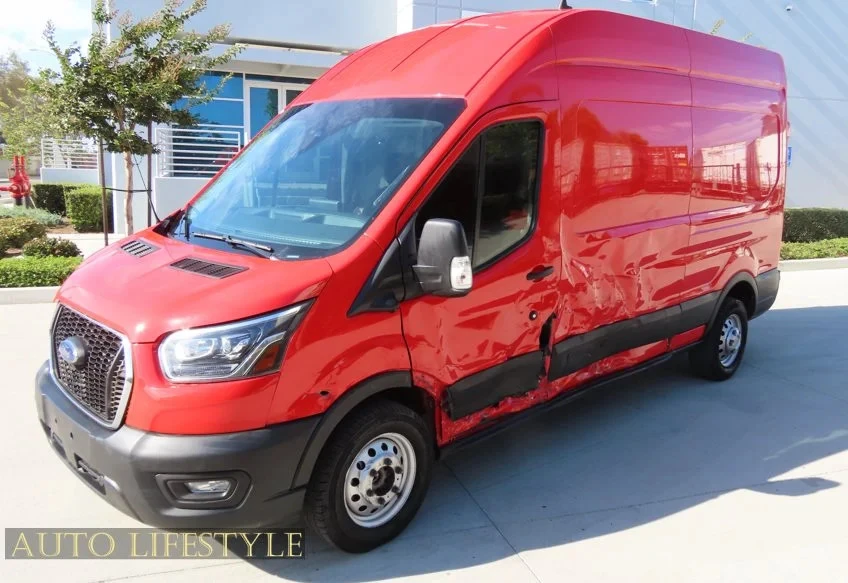 2023 Ford Transit - Image 2 of 31