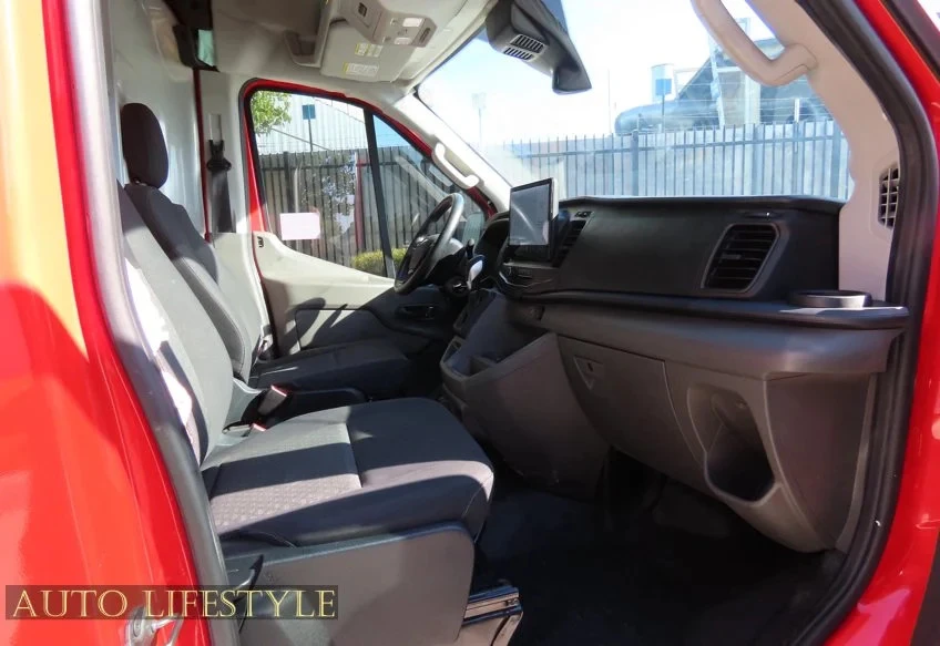 2023 Ford Transit - Image 28 of 31