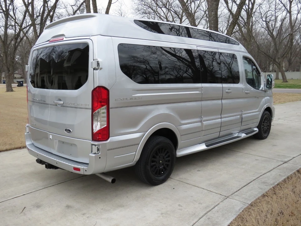 2023 Ford Transit - Image 8 of 12