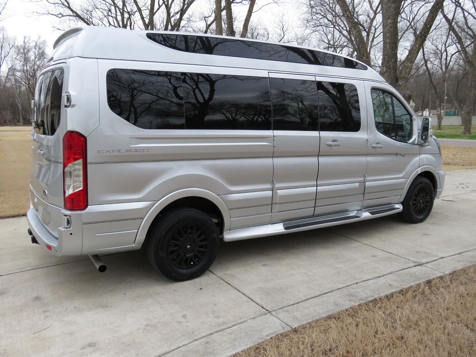 2023 Ford Transit - Image 9 of 12