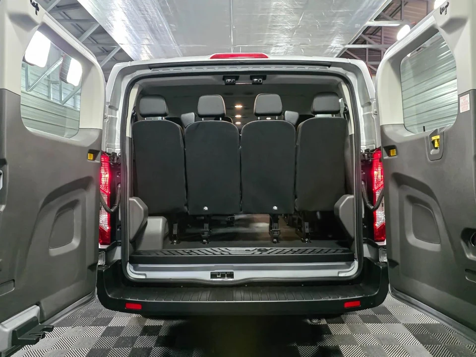 2023 Ford Transit - Image 10 of 12