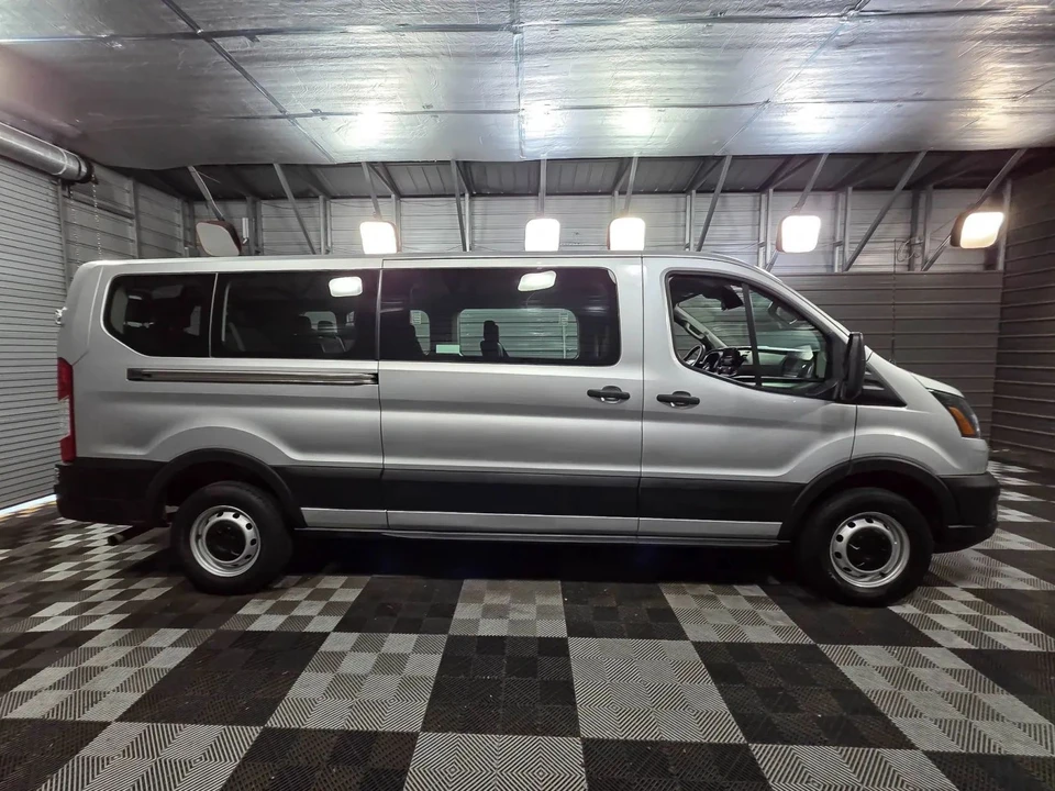 2023 Ford Transit - Image 9 of 12