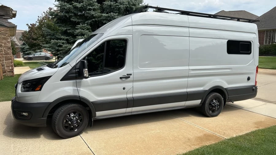 2023 Ford Transit - Image 2 of 15