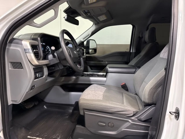 2023 Ford Super Duty 5th Gen - Image 13 of 21