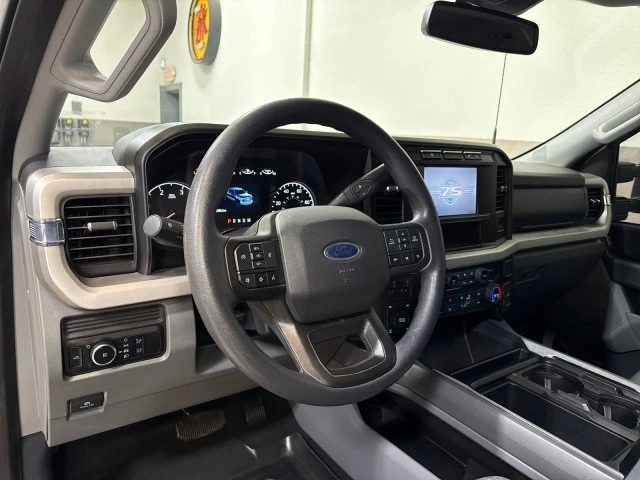 2023 Ford Super Duty 5th Gen - Image 18 of 21