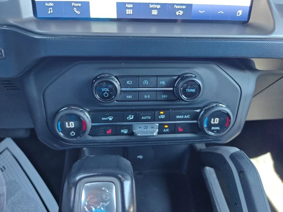 2023 Ford Bronco 6th Gen - Image 15 of 19