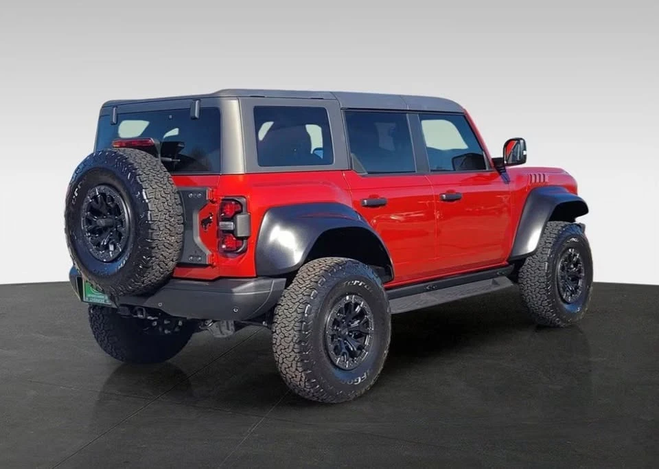 2023 Ford Bronco 6th Gen - Image 2 of 3