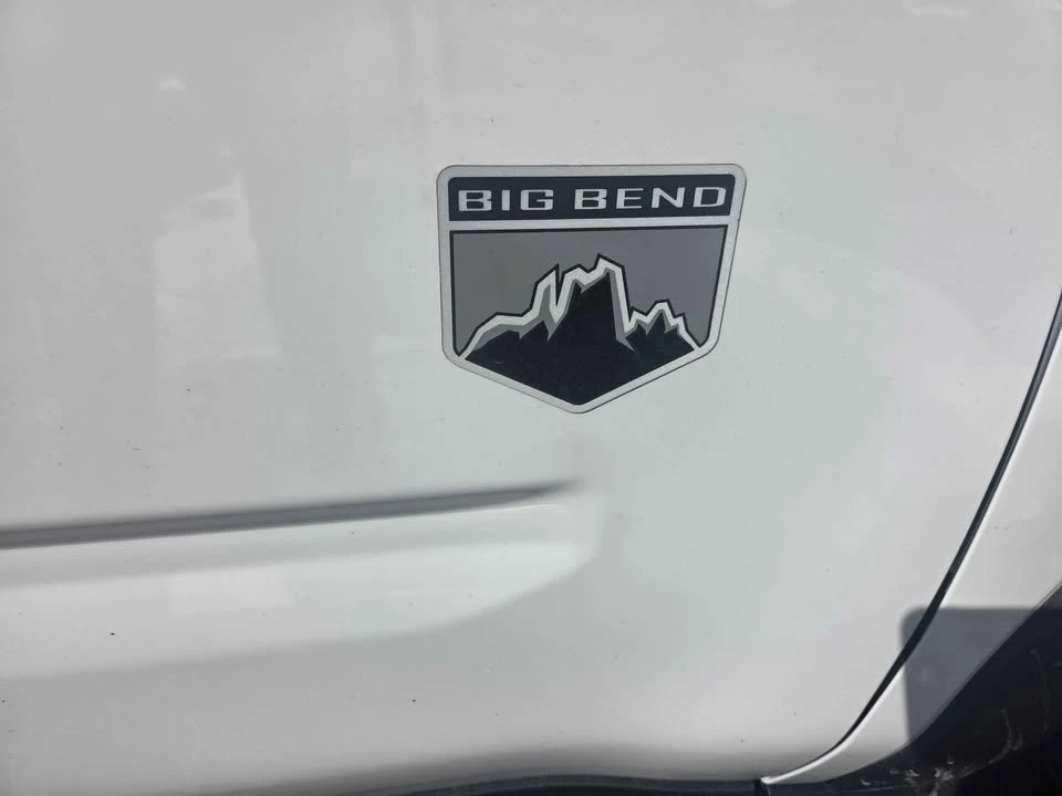2023 Ford Bronco 6th Gen - Image 3 of 9