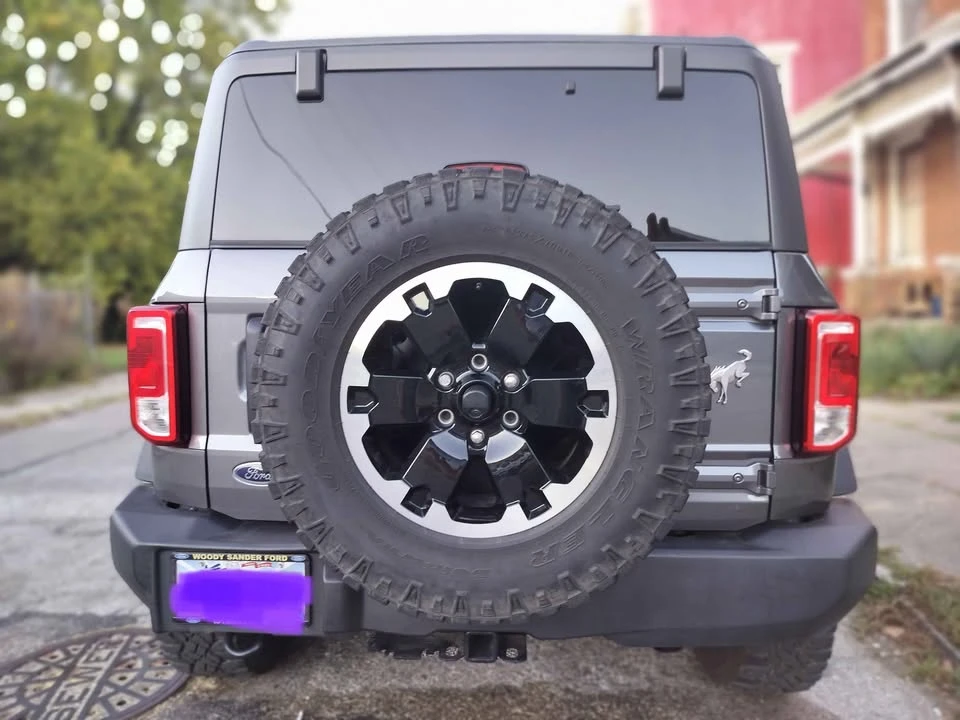 2023 Ford Bronco 6th Gen - Image 6 of 12