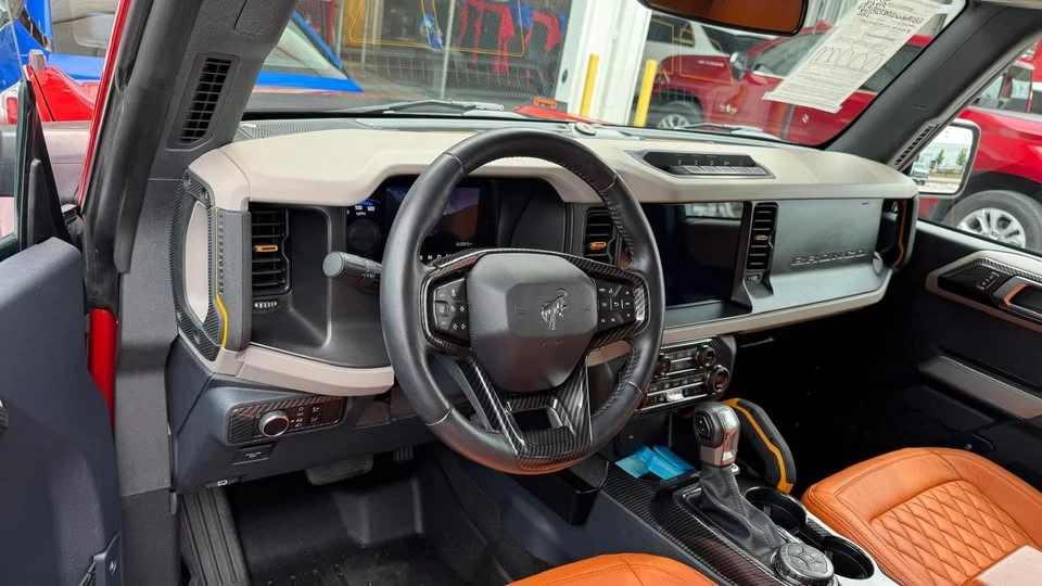 2023 Ford Bronco 6th Gen - Image 3 of 6