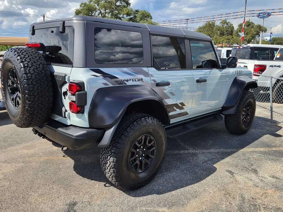 2023 Ford Bronco Raptor 6th Gen - Image 3 of 12