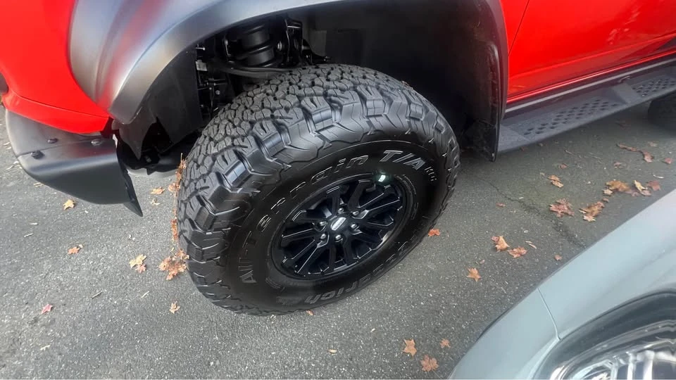2023 Ford Bronco Raptor 6th Gen - Image 3 of 5