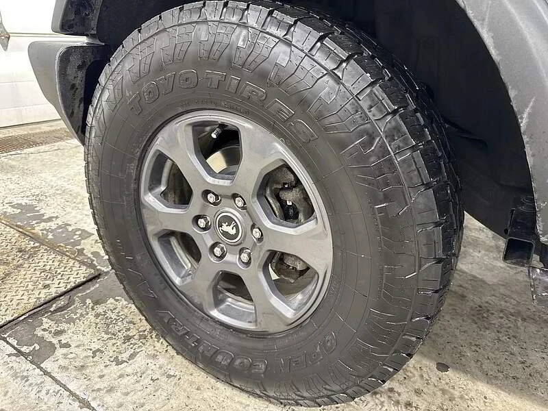 2023 Ford Bronco 6th Gen - Image 2 of 19