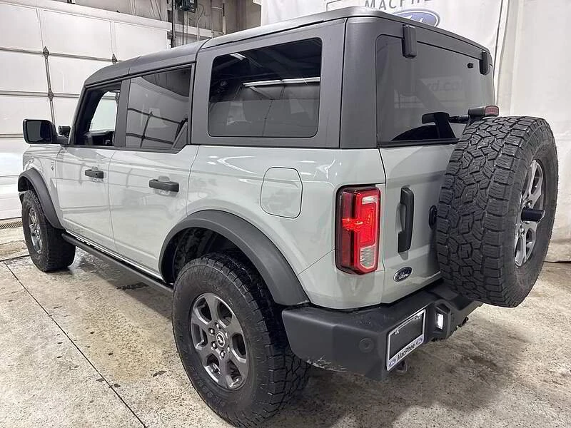 2023 Ford Bronco 6th Gen - Image 5 of 19