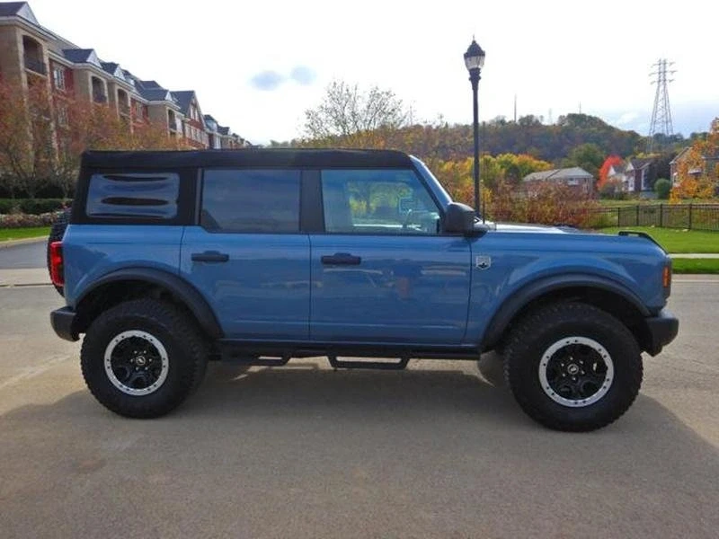 2023 Ford Bronco 6th Gen - Image 5 of 19