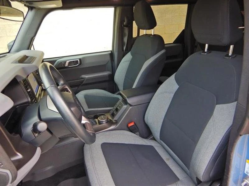 2023 Ford Bronco 6th Gen - Image 9 of 19