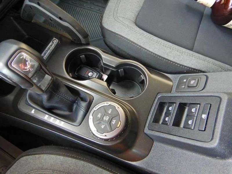 2023 Ford Bronco 6th Gen - Image 18 of 19