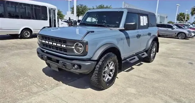 2023 Ford Bronco Black Diamond