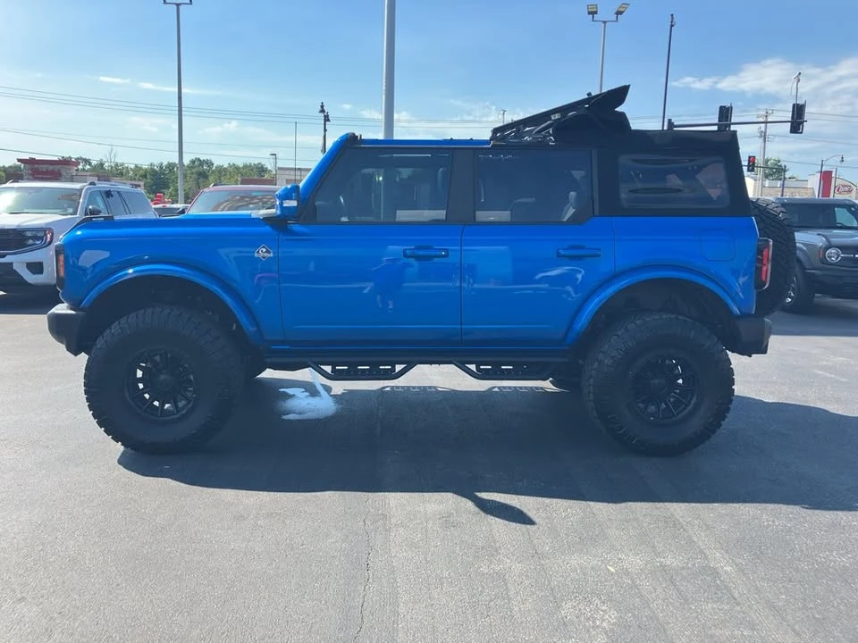 2023 Ford Bronco 6th Gen - Image 8 of 20