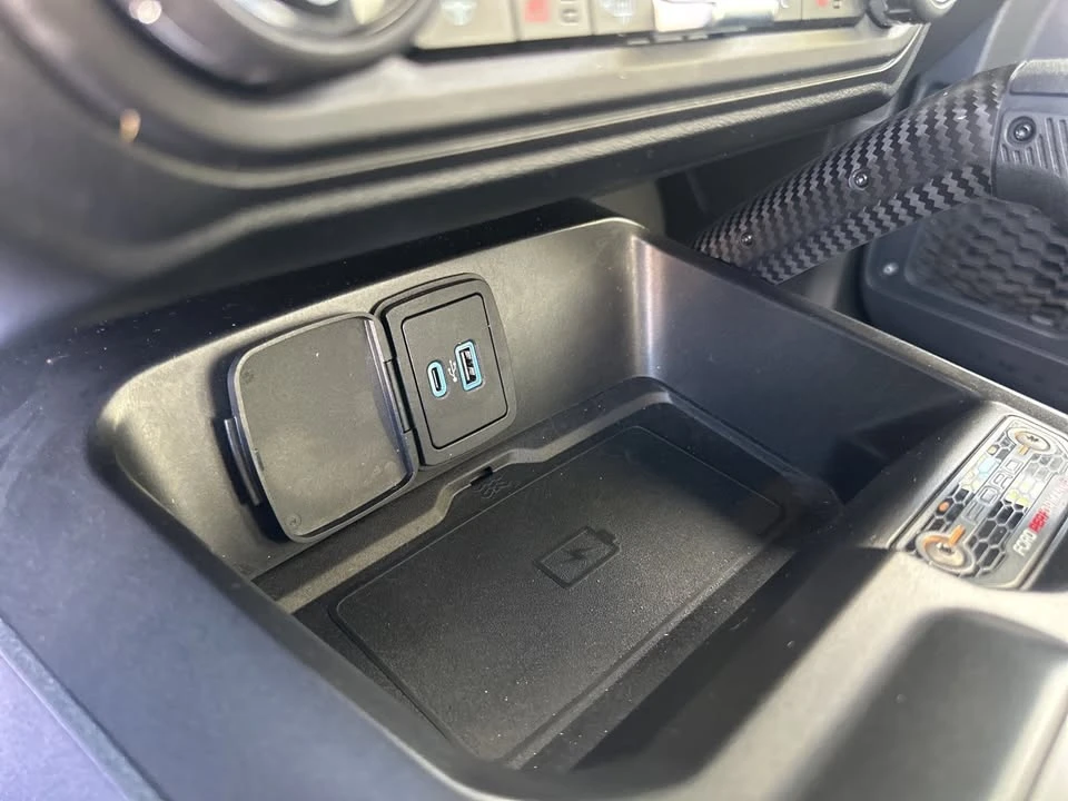 2023 Ford Bronco Raptor 6th Gen - Image 5 of 12
