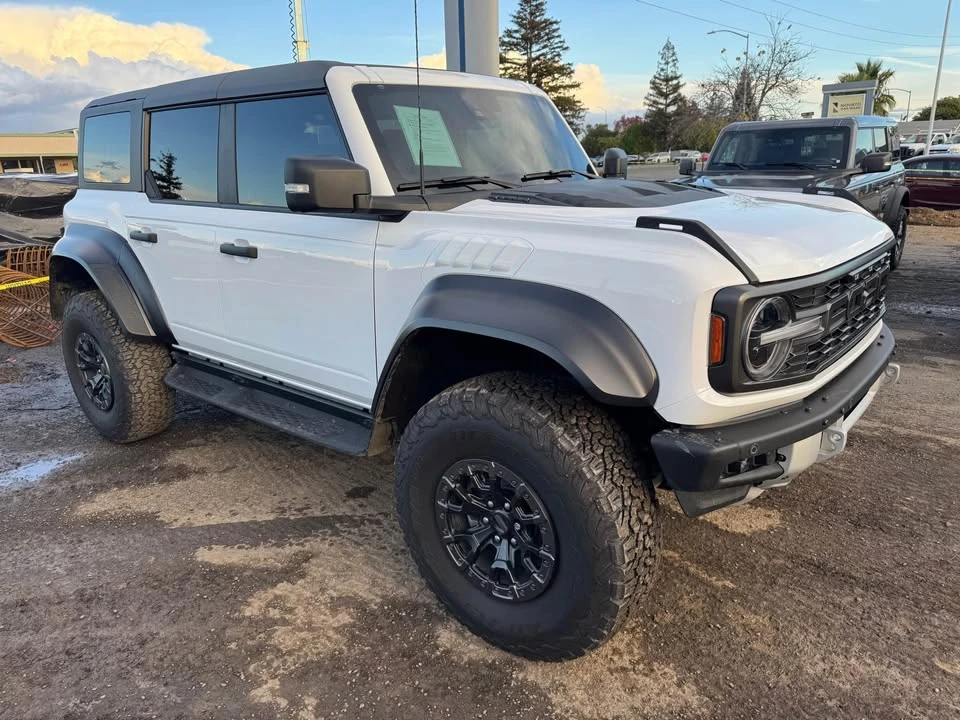 2023 Ford Bronco Raptor 6th Gen - Image 3 of 11