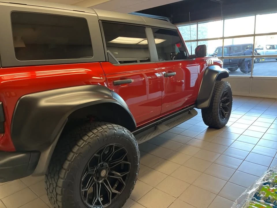 2023 Ford Bronco Raptor 6th Gen - Image 14 of 19