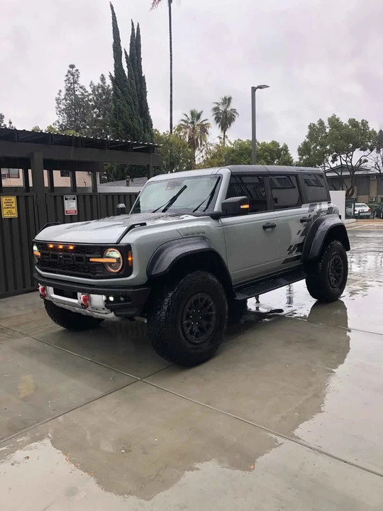 2023 Ford Bronco Raptor 6th Gen - Image 4 of 8