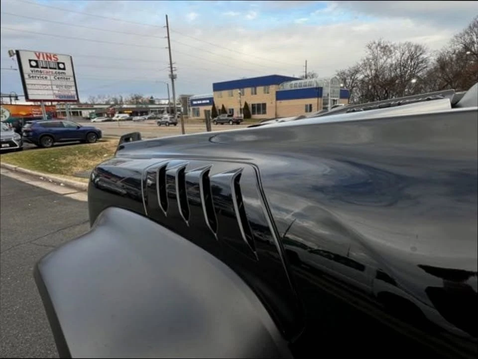 2023 Ford Bronco Raptor 6th Gen - Image 18 of 20