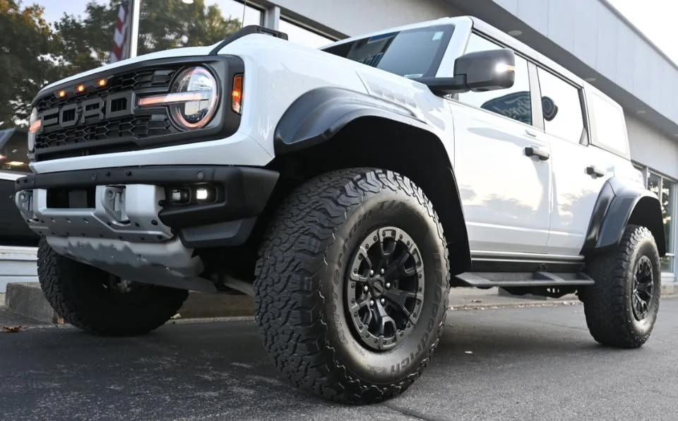 2023 Ford Bronco Raptor 6th Gen - Image 3 of 20