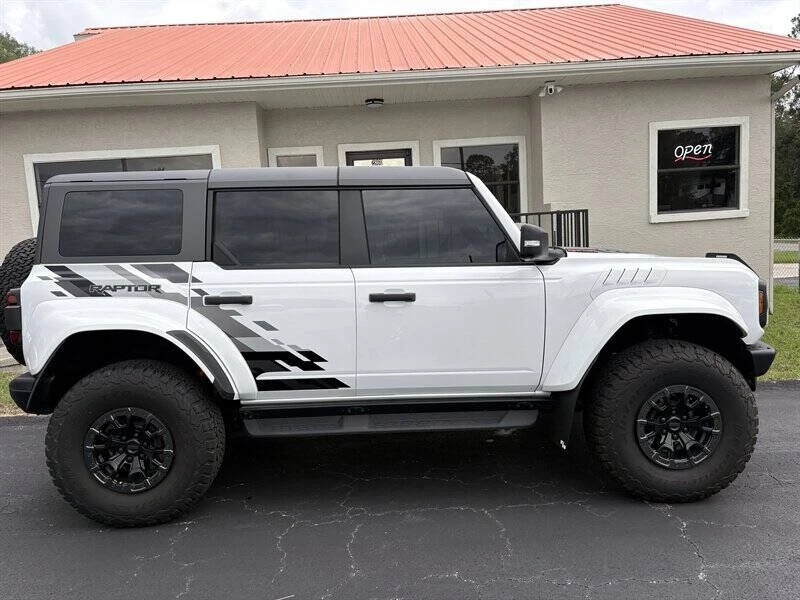 2023 Ford Bronco Raptor 6th Gen - Image 5 of 20