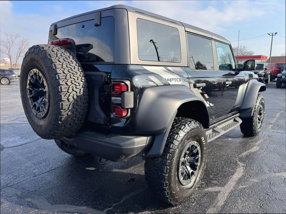 2023 Ford Bronco Raptor 6th Gen - Image 5 of 13