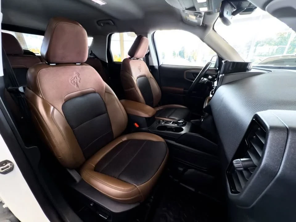 2023 Ford Bronco Sport - Image 16 of 19