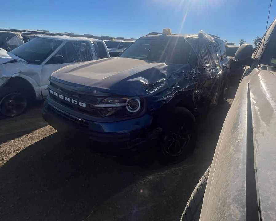2023 Ford Bronco Sport - Image 3 of 3