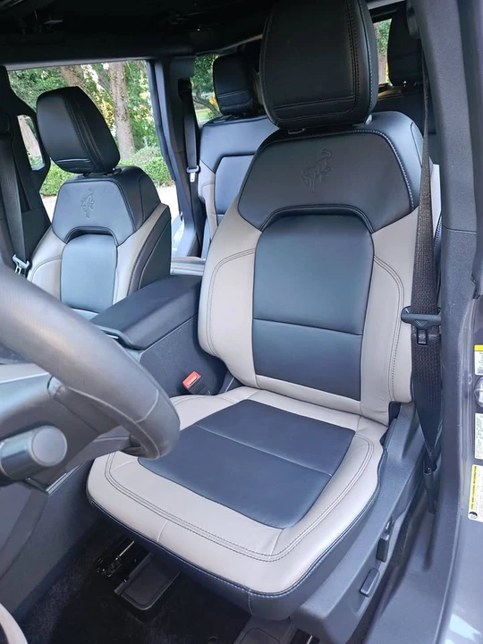 2023 Ford Bronco 6th Gen - Image 10 of 21