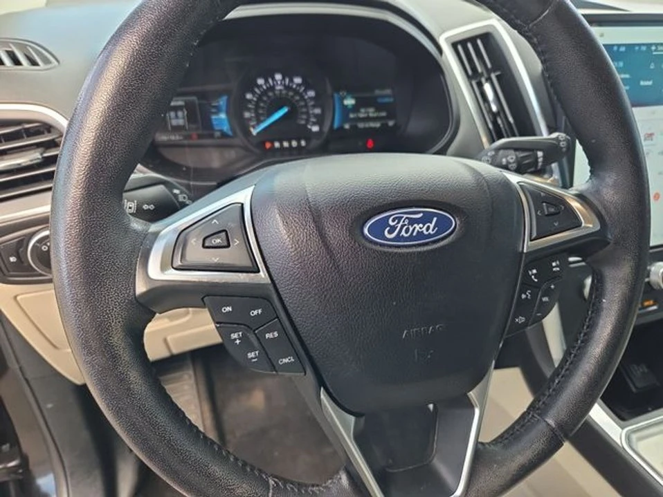 2023 Ford Edge - Image 10 of 20