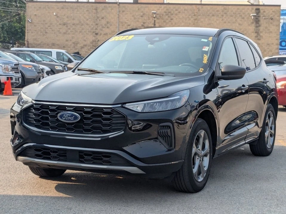 2023 Ford Edge - Image 8 of 20