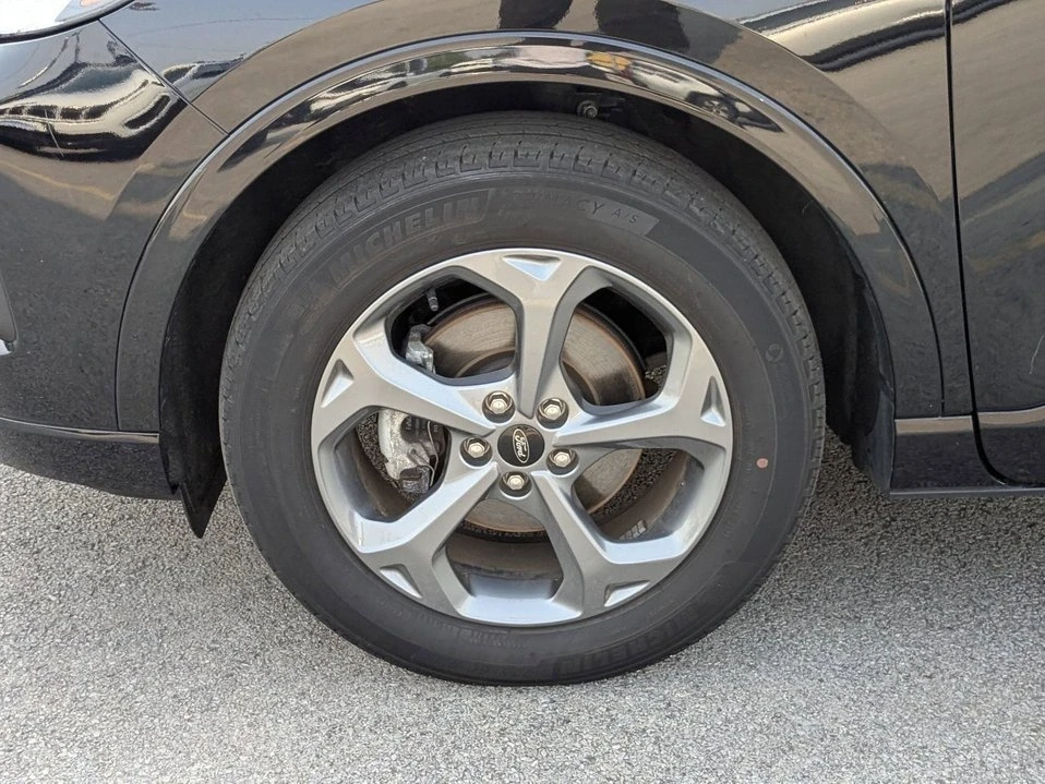 2023 Ford Edge - Image 10 of 20