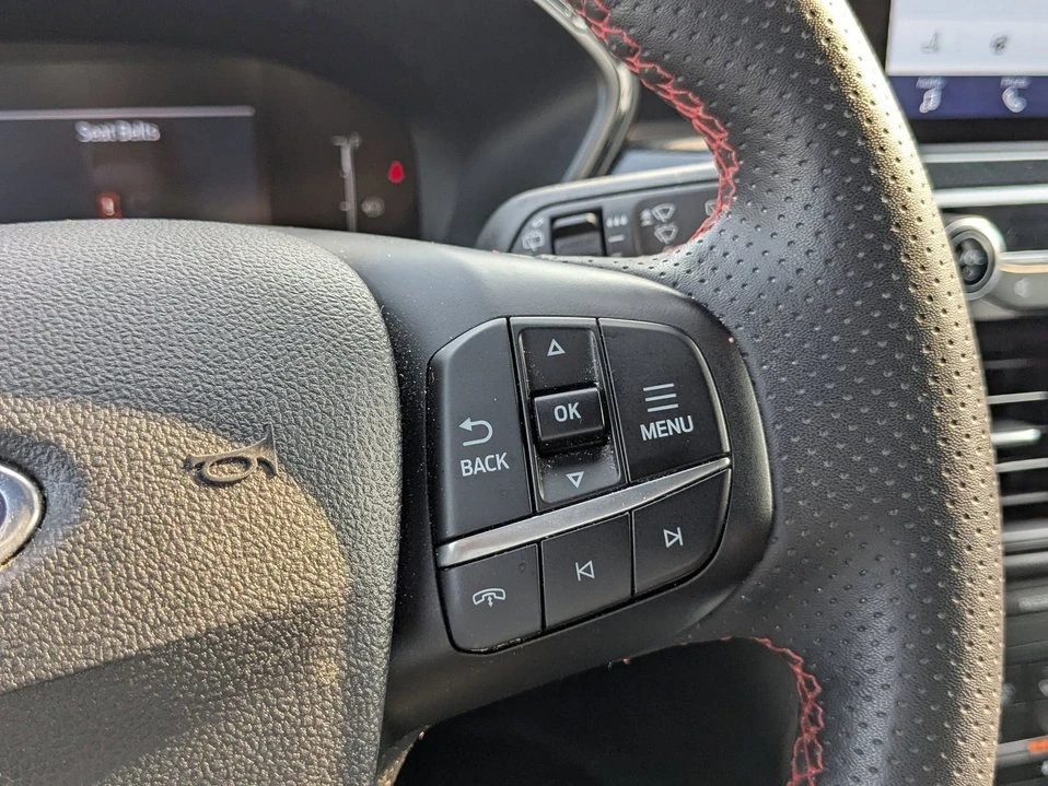 2023 Ford Edge - Image 16 of 20