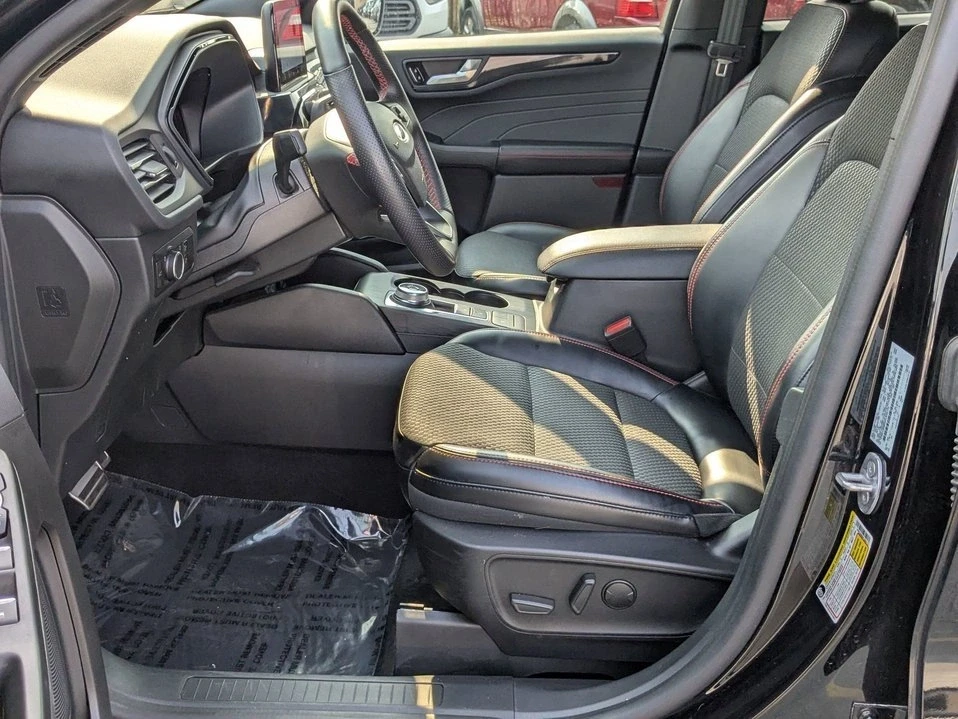 2023 Ford Edge - Image 12 of 20