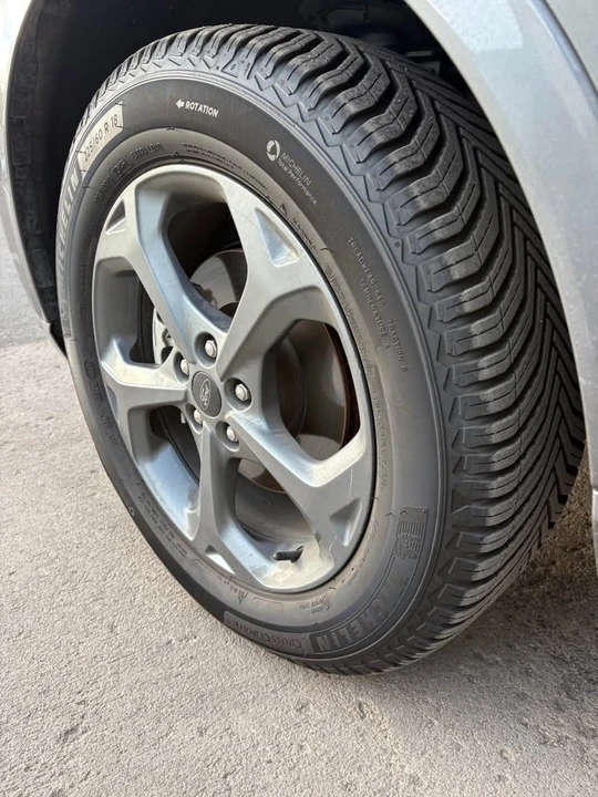 2023 Ford Escape - Image 16 of 17