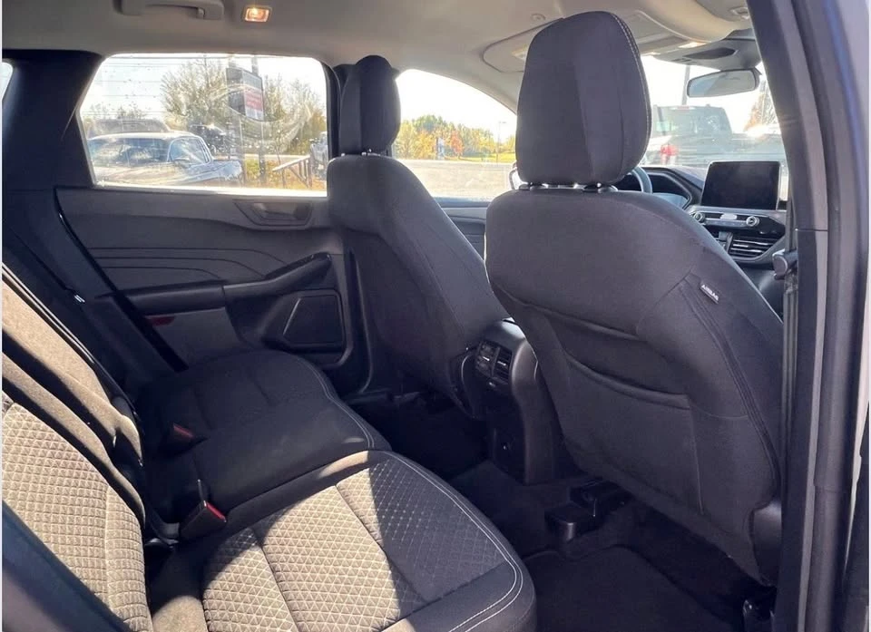 2023 Ford Escape - Image 9 of 9