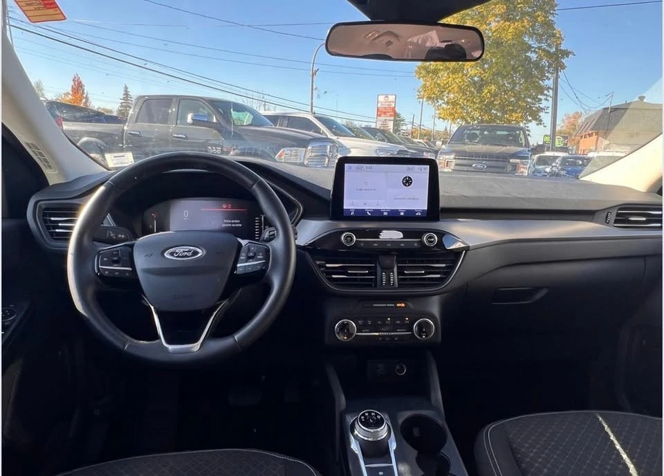 2023 Ford Escape - Image 8 of 9