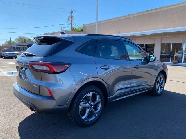 2023 Ford Escape - Image 5 of 18